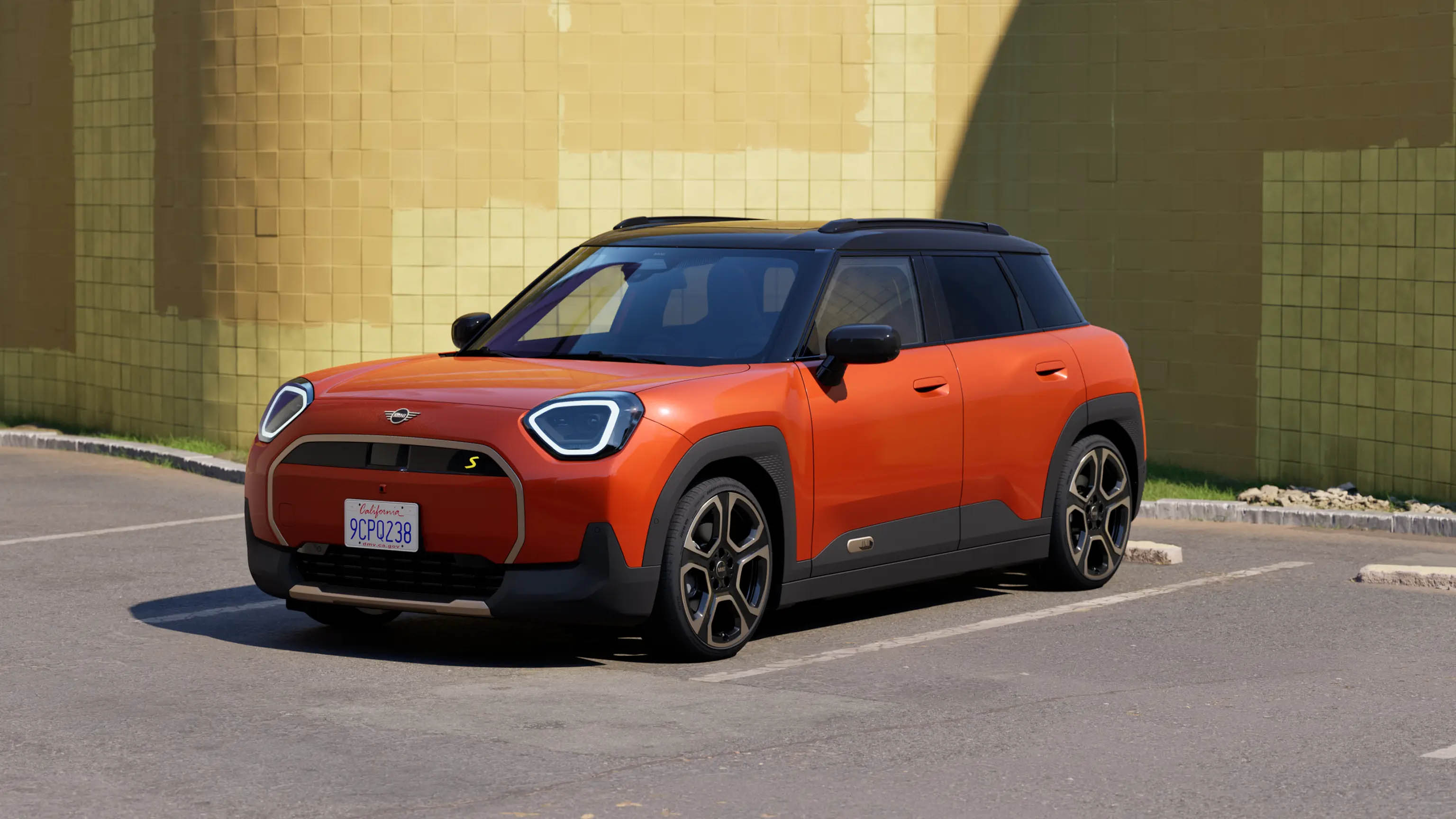 MINI Aceman 100% eléctrico - echa un vistazo - vídeo