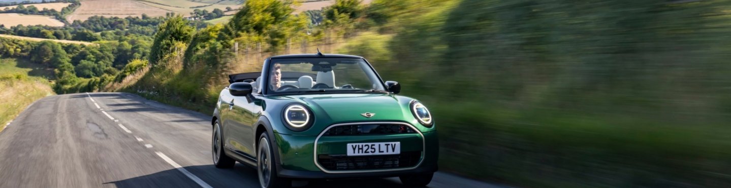 El MINI Cooper Convertible S convierte cada curva en una experiencia