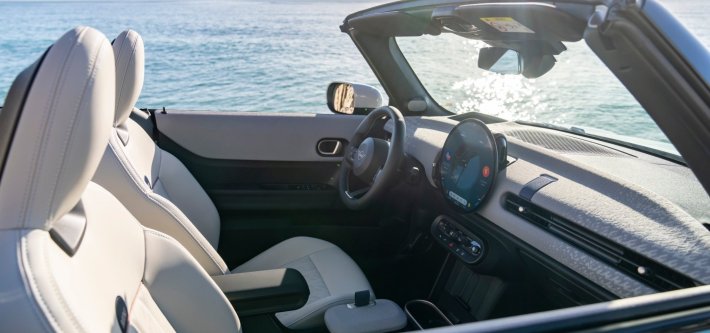 MINI JCW Eléctrico en pista